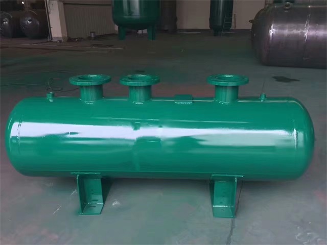 1679991473376569.jpeg 枝江枝江枝江蒸汽分气缸1.jpeg